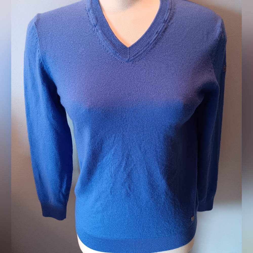 Hugo Boss V-Neck Blue Virgin Wool Sweater